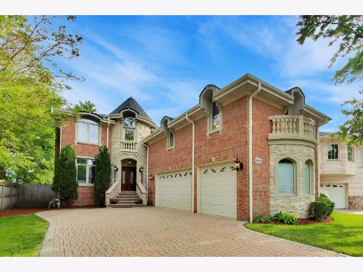  For Sale Glenview Illinois, 4641 Lilac Avenue