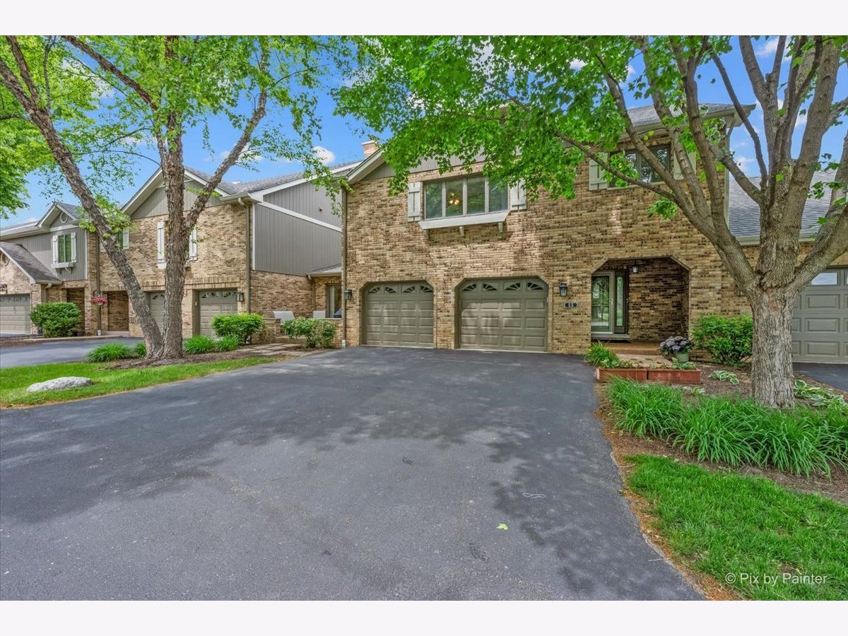  For Sale Bloomingdale Illinois, 65 Country Club Drive