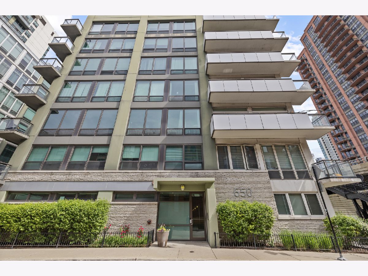  Sold Chicago Illinois, 650 Wayman