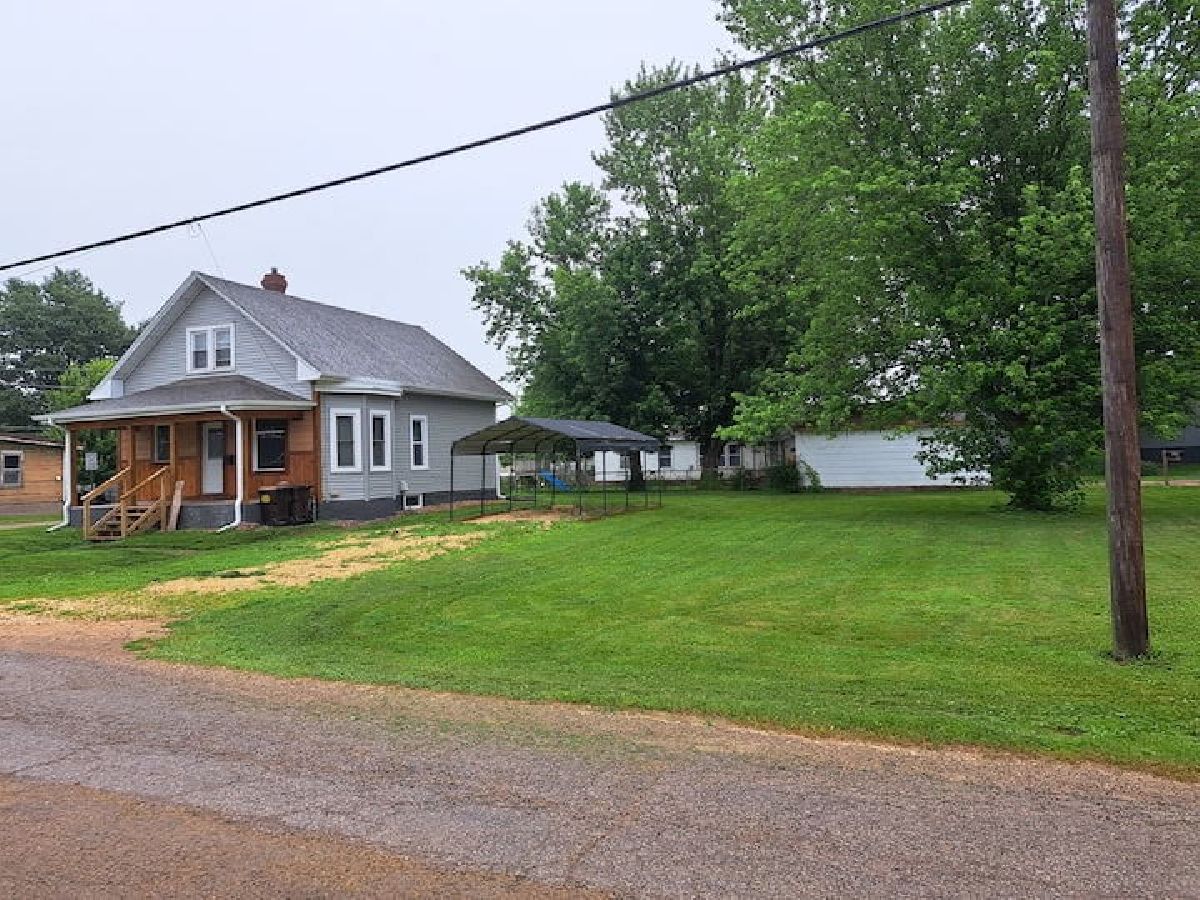  Sold Fulton Illinois, 2003 6th