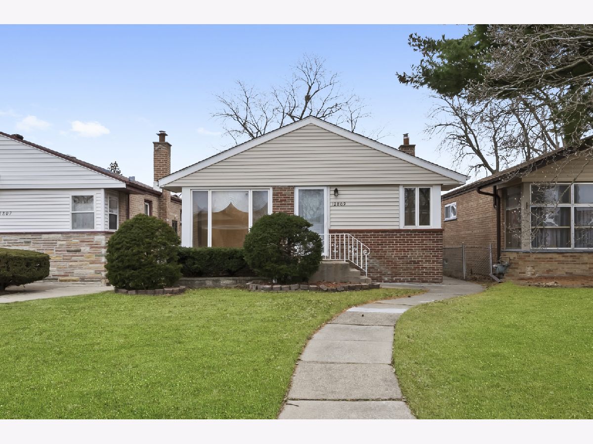  For Sale Calumet Park Illinois, 12809 May Street