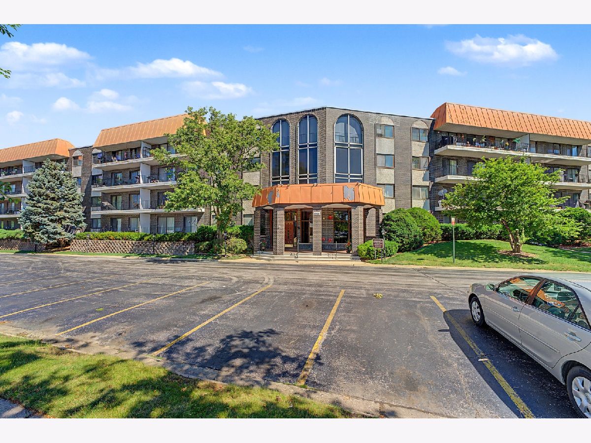  For Sale Skokie Illinois, 4900 Foster Street