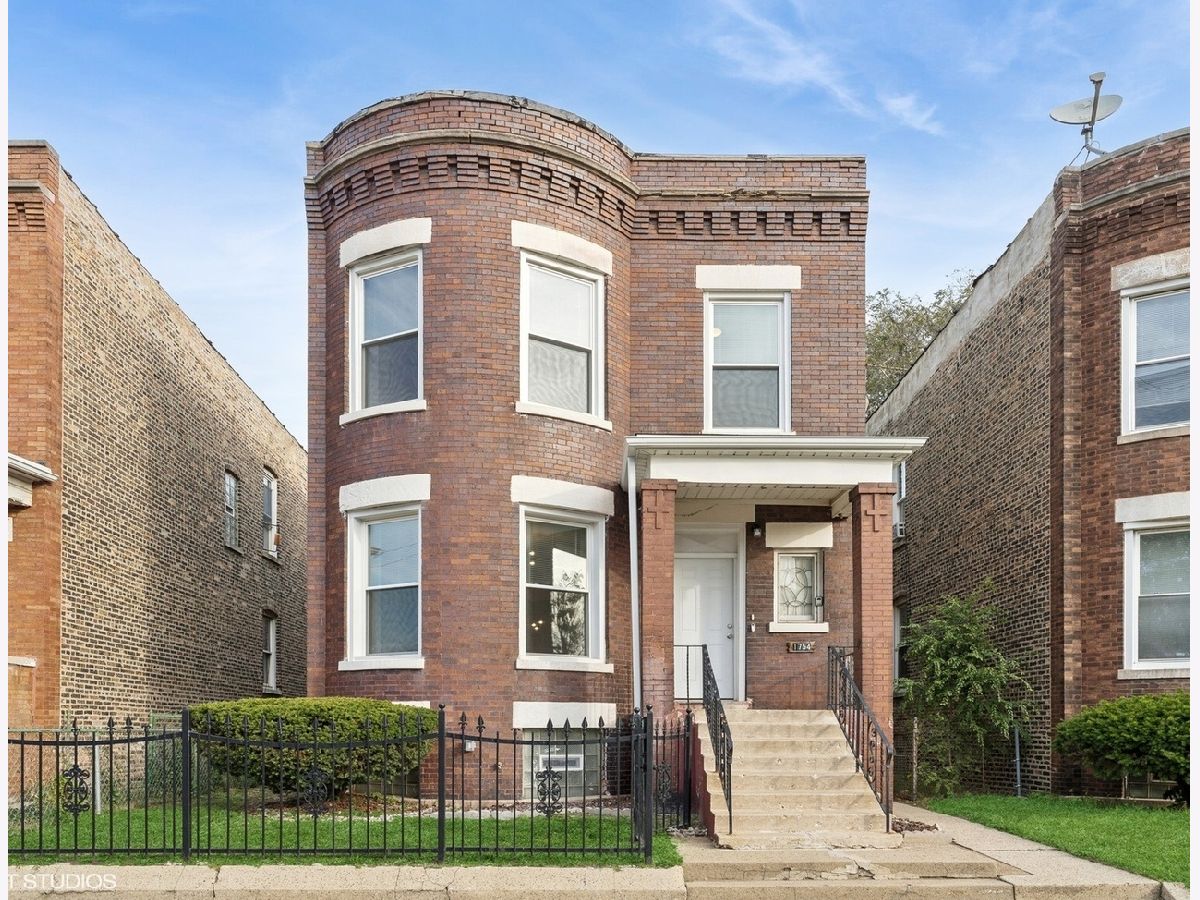  Rented Chicago Illinois, 1754 73rd