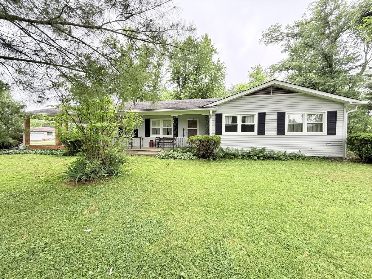  Sold Harrisburg Illinois, 100 Magnolia