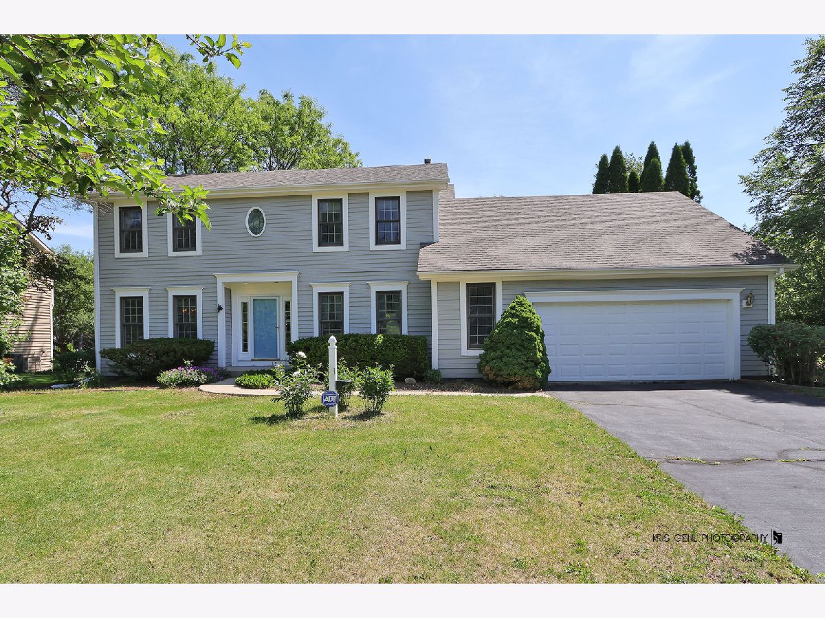 Homes For Sale Squaw Creek Crystal Lake Illinois, 4002 Acacia Drive