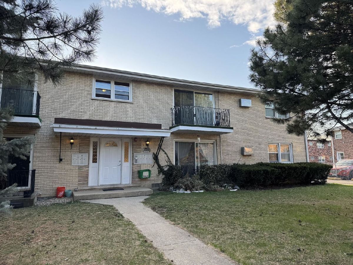 For Rent Justice Illinois, 7914 83rd