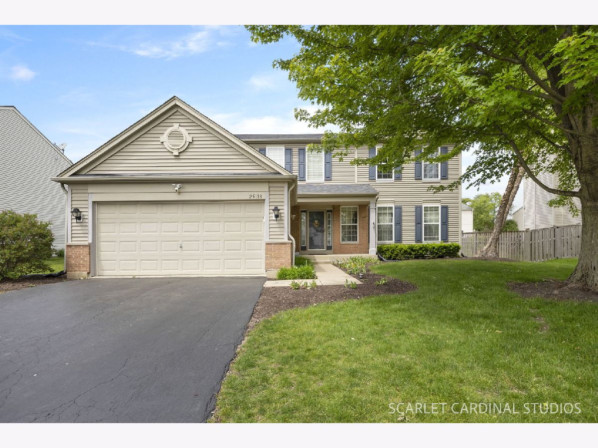 Homes & Townhomes & Condos For Sale Auburn Lakes Plainfield Illinois, 25118 Rockwell Lane