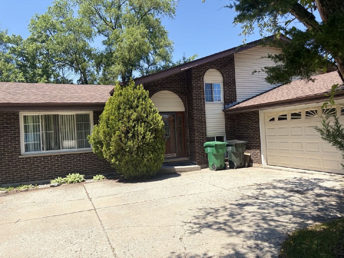  For Rent Homer Glen Illinois, 14310 Mallard