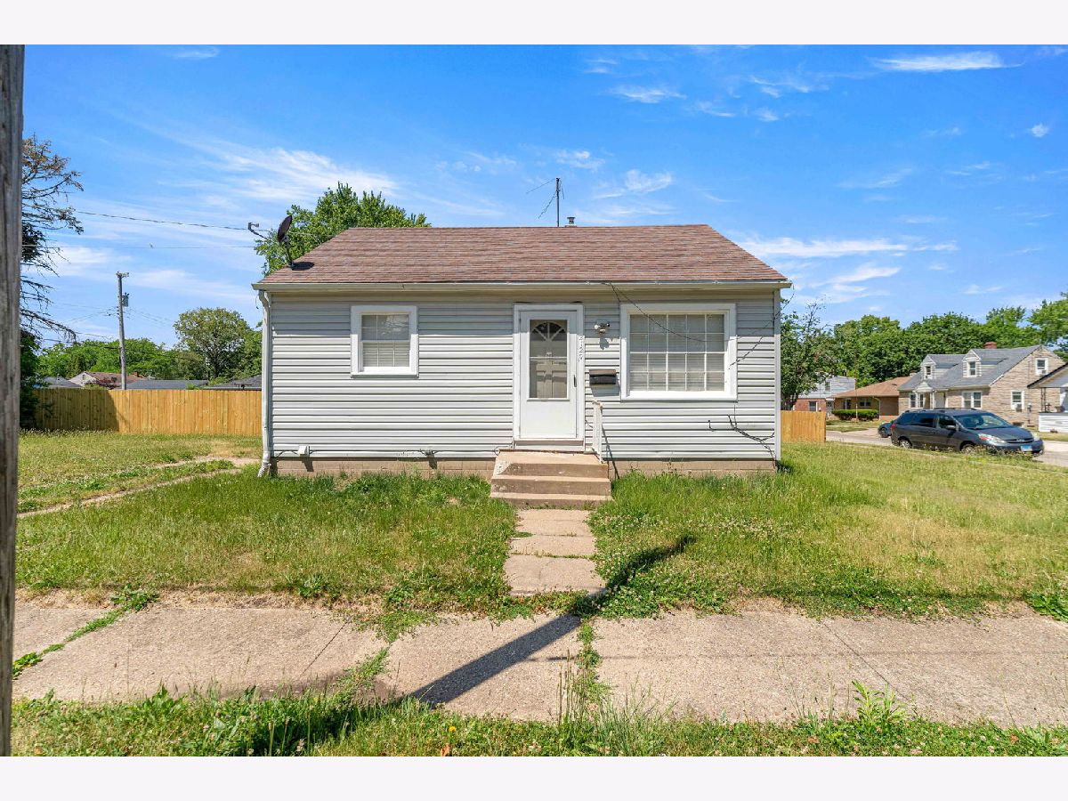  For Sale Rockford Illinois, 2120 Grenshaw Street