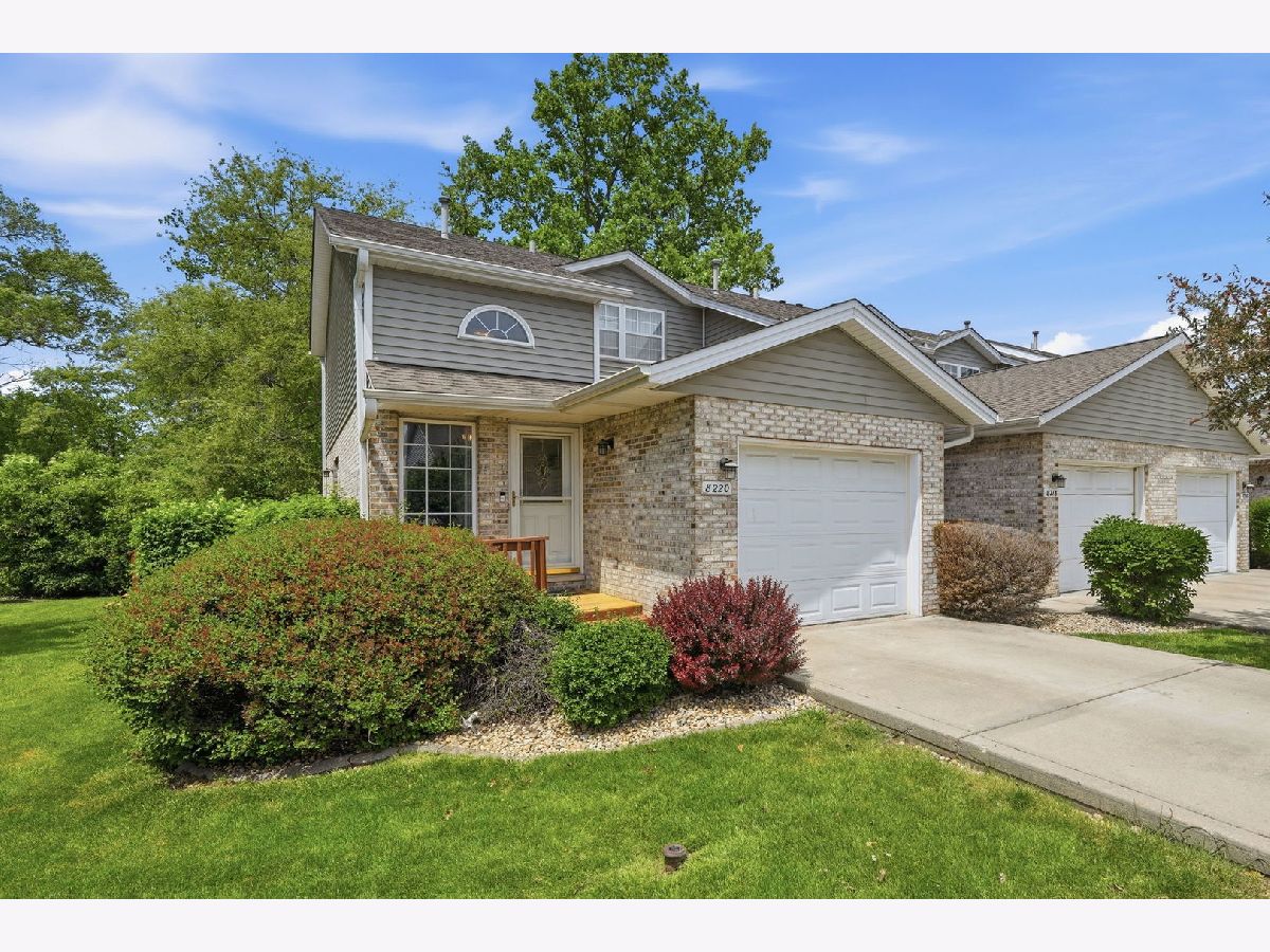  For Sale Justice Illinois, 8220 Daniel Drive