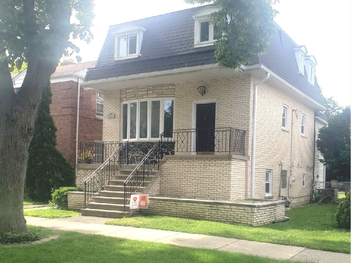  For Sale Brookfield Illinois, 9117 Grant Avenue