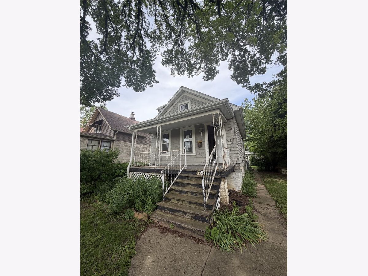  For Sale Blue Island Illinois, 12535 Elm Street