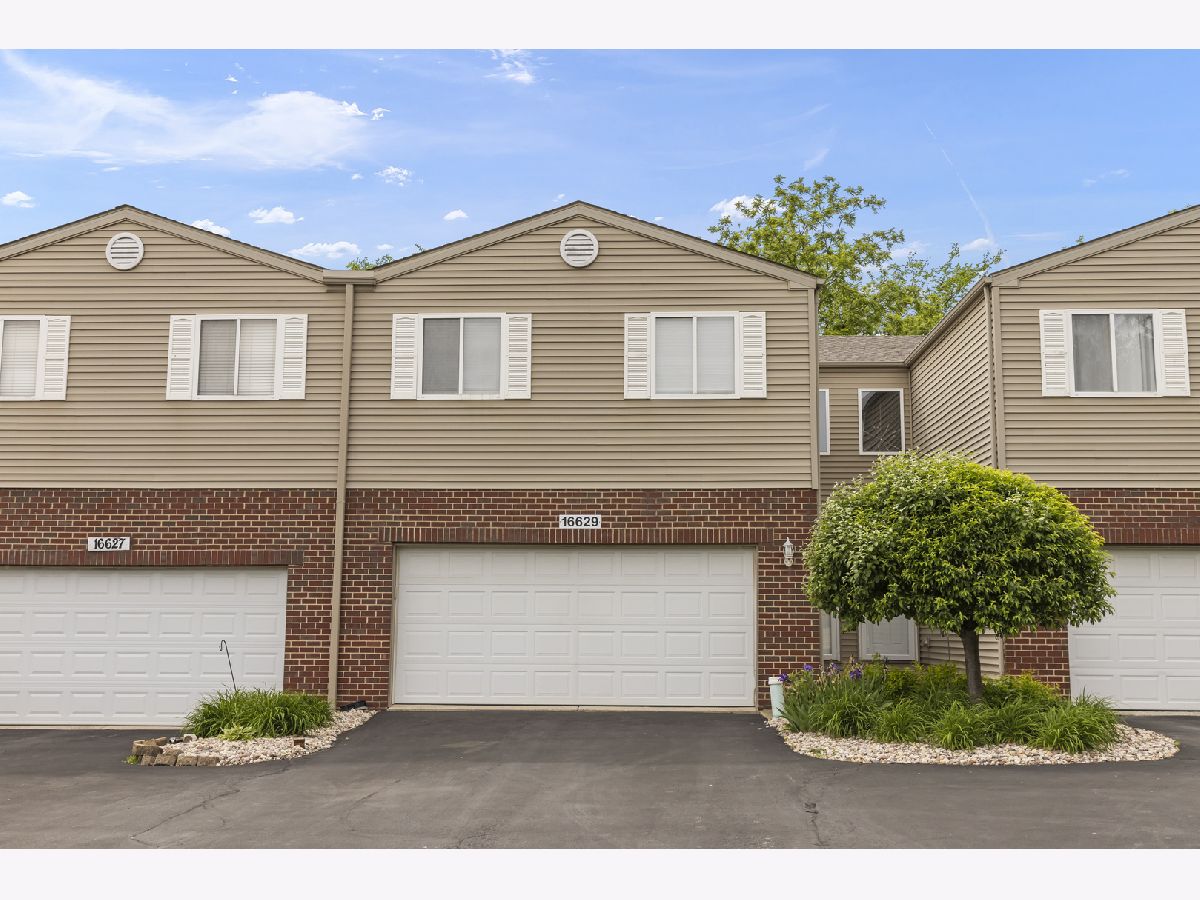  For Sale Lockport Illinois, 16629 Willow Walk Drive