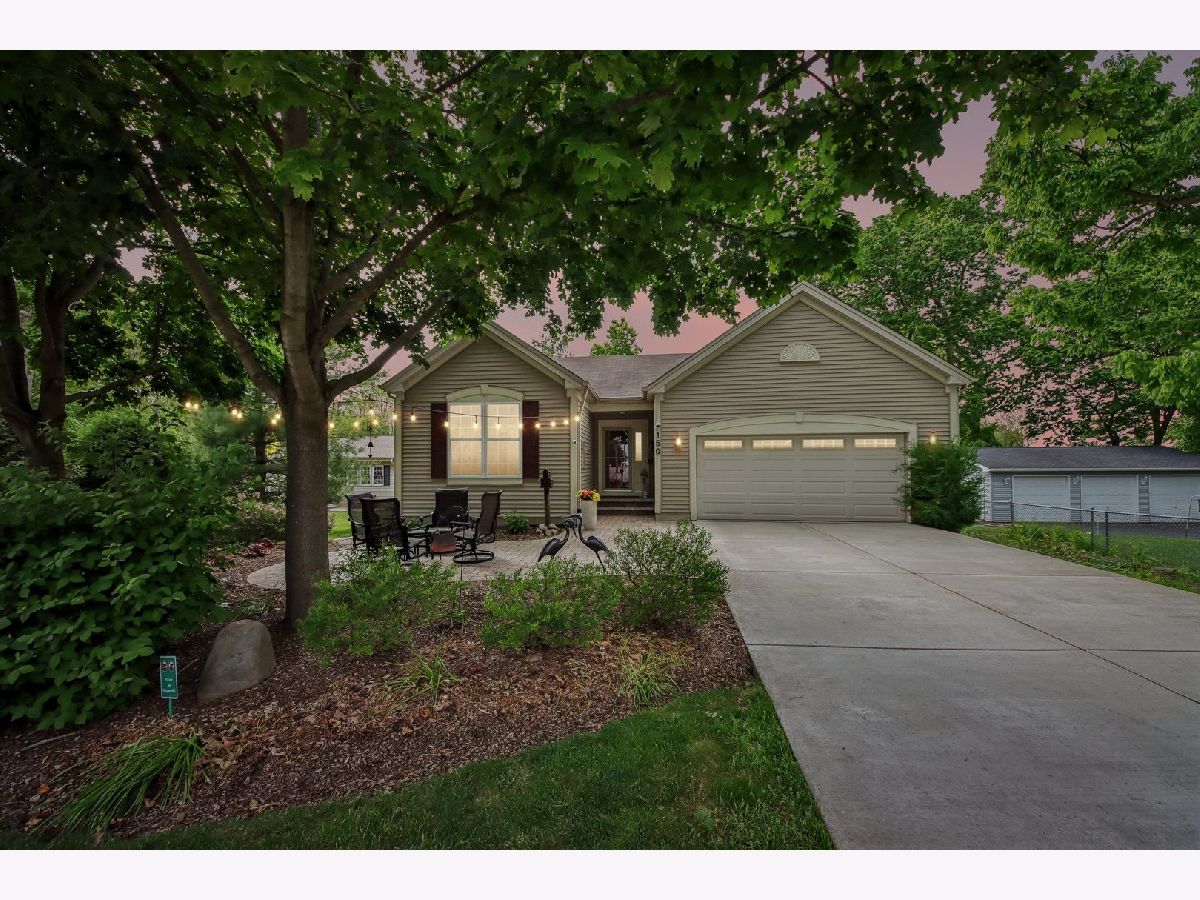  For Sale Fox Lake Illinois, 150 Forest Avenue