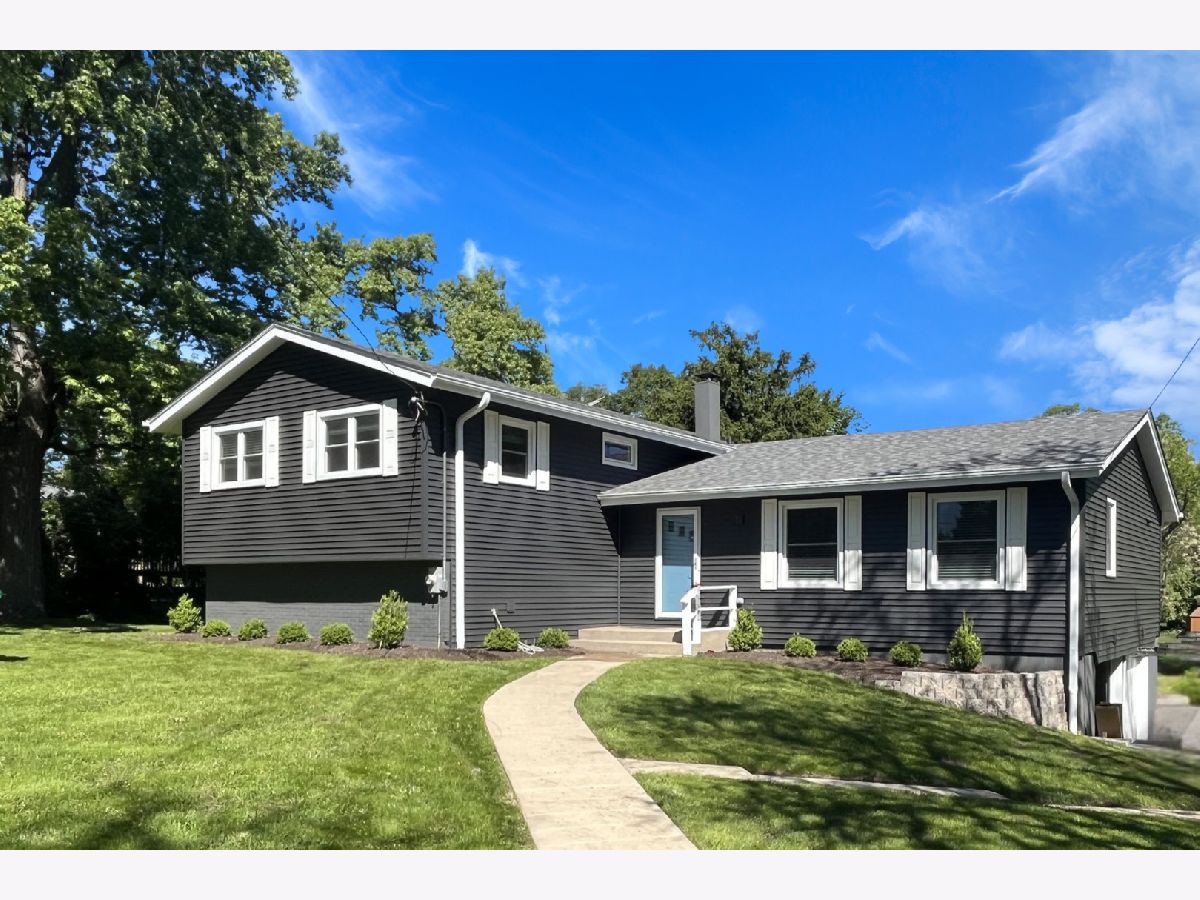  For Sale Downers Grove Illinois, 704 Plainfield Road