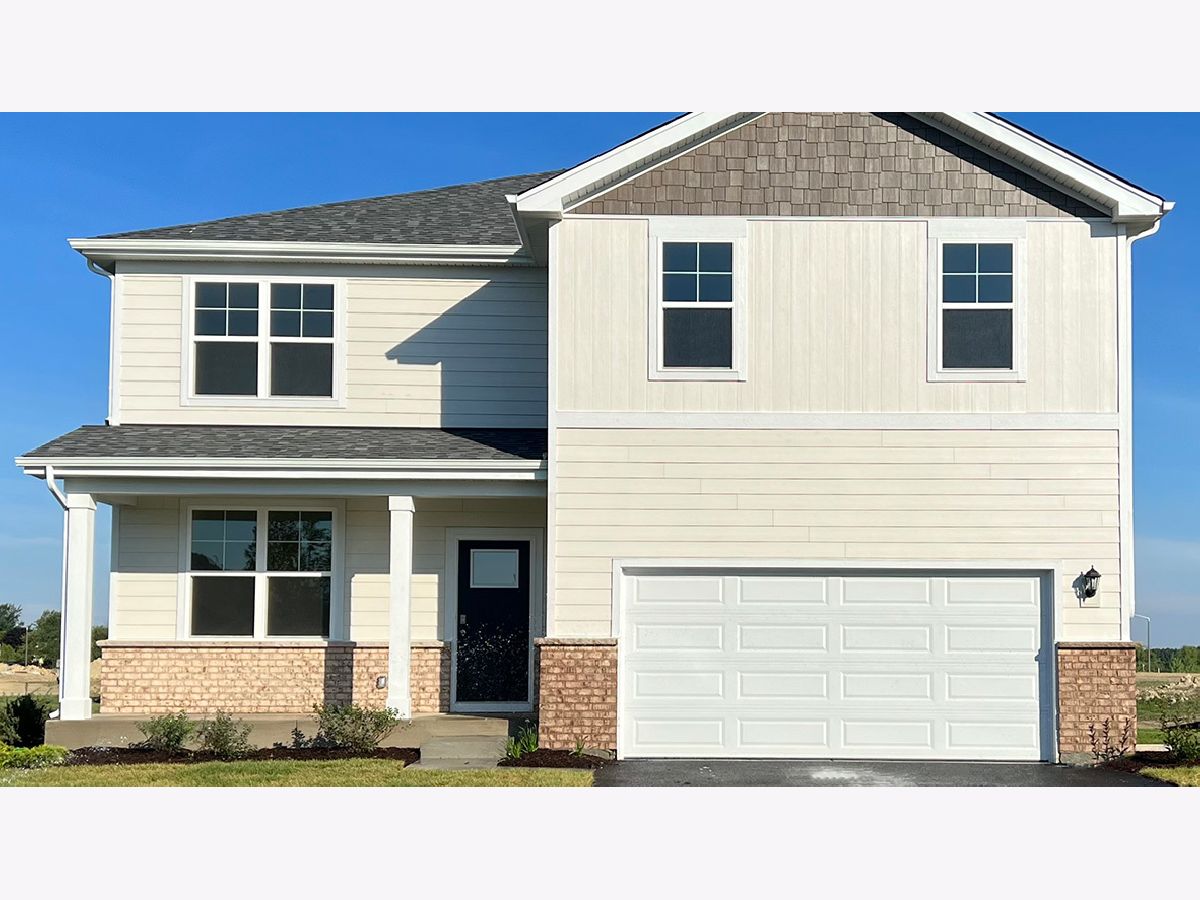  For Sale Hampshire Illinois, 1105 Vista Court
