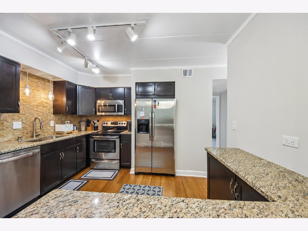  For Sale Morton Grove Illinois, 6330 Lincoln Avenue