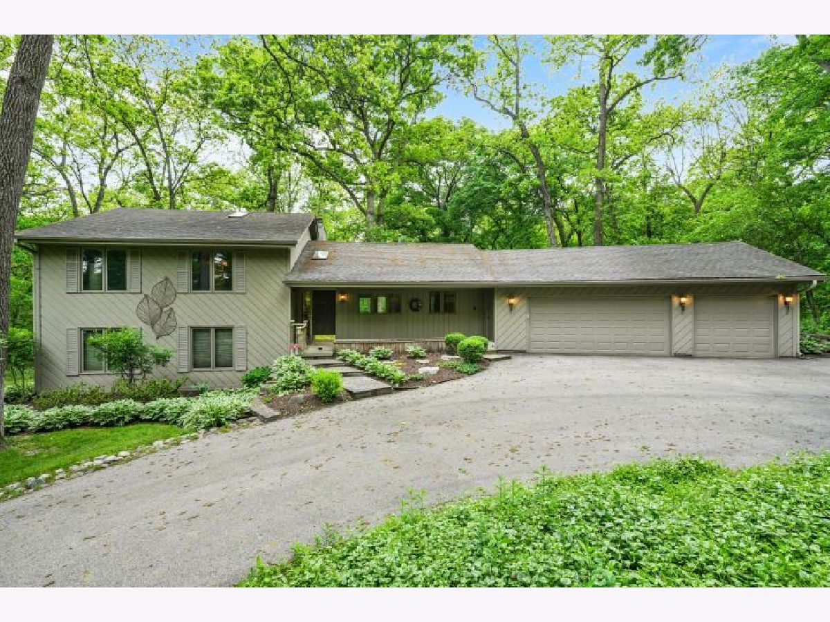  For Sale Roscoe Illinois, 10876 Crockett Road