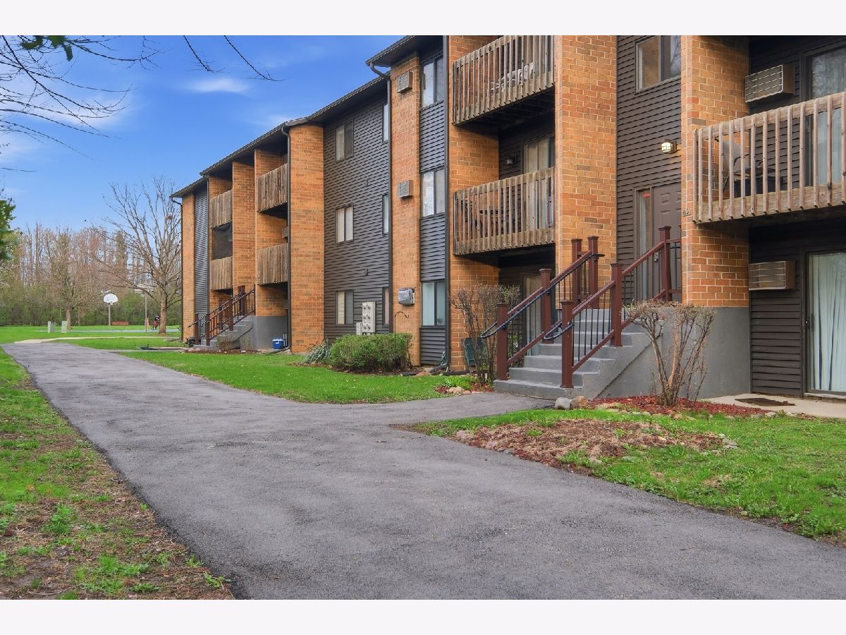  Rented Crystal Lake Illinois, 621 Virginia