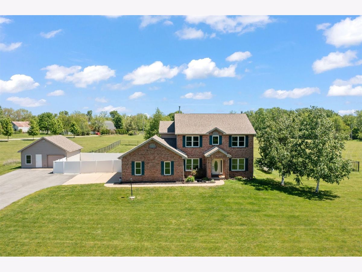  For Sale Mahomet Illinois, 302 County Road 2650