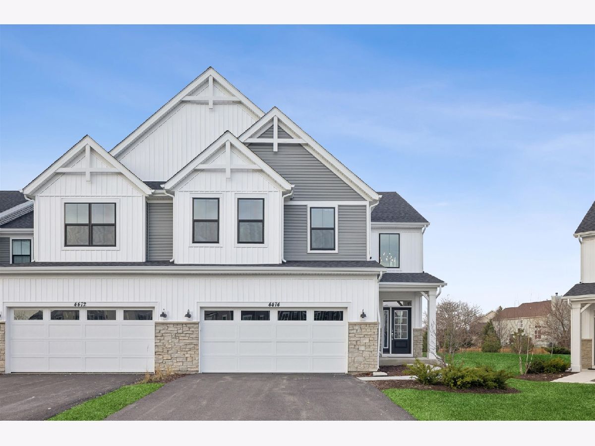 Condos & Townhomes Sold Chelsea Manor Aurora Illinois, 4474 Chelsea Manor