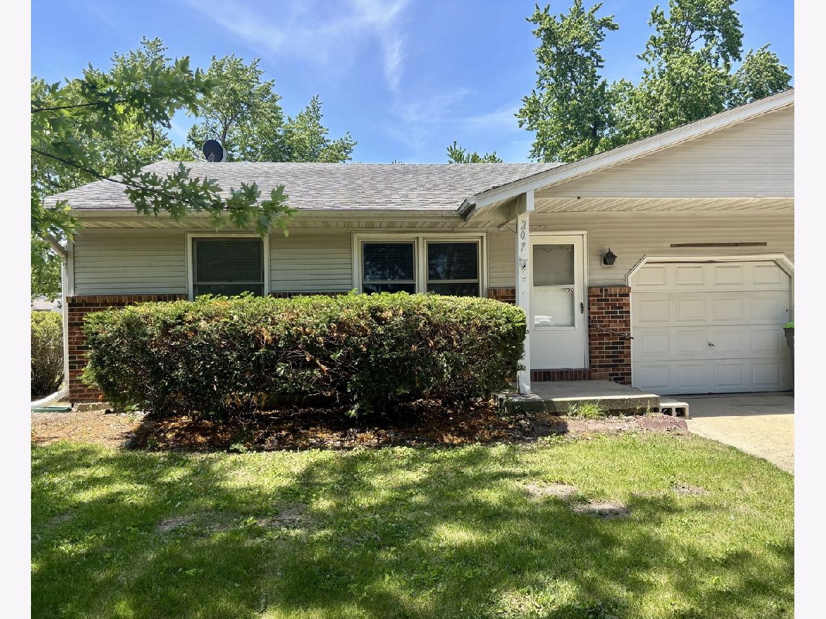  Rented Cortland Illinois, 207 King