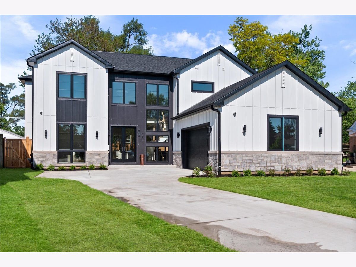  For Sale Morton Grove Illinois, 9516 Marion Avenue