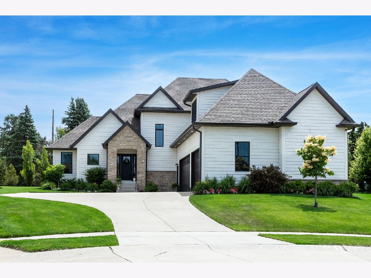  For Sale Bettendorf Iowa, 6925 Grover Station