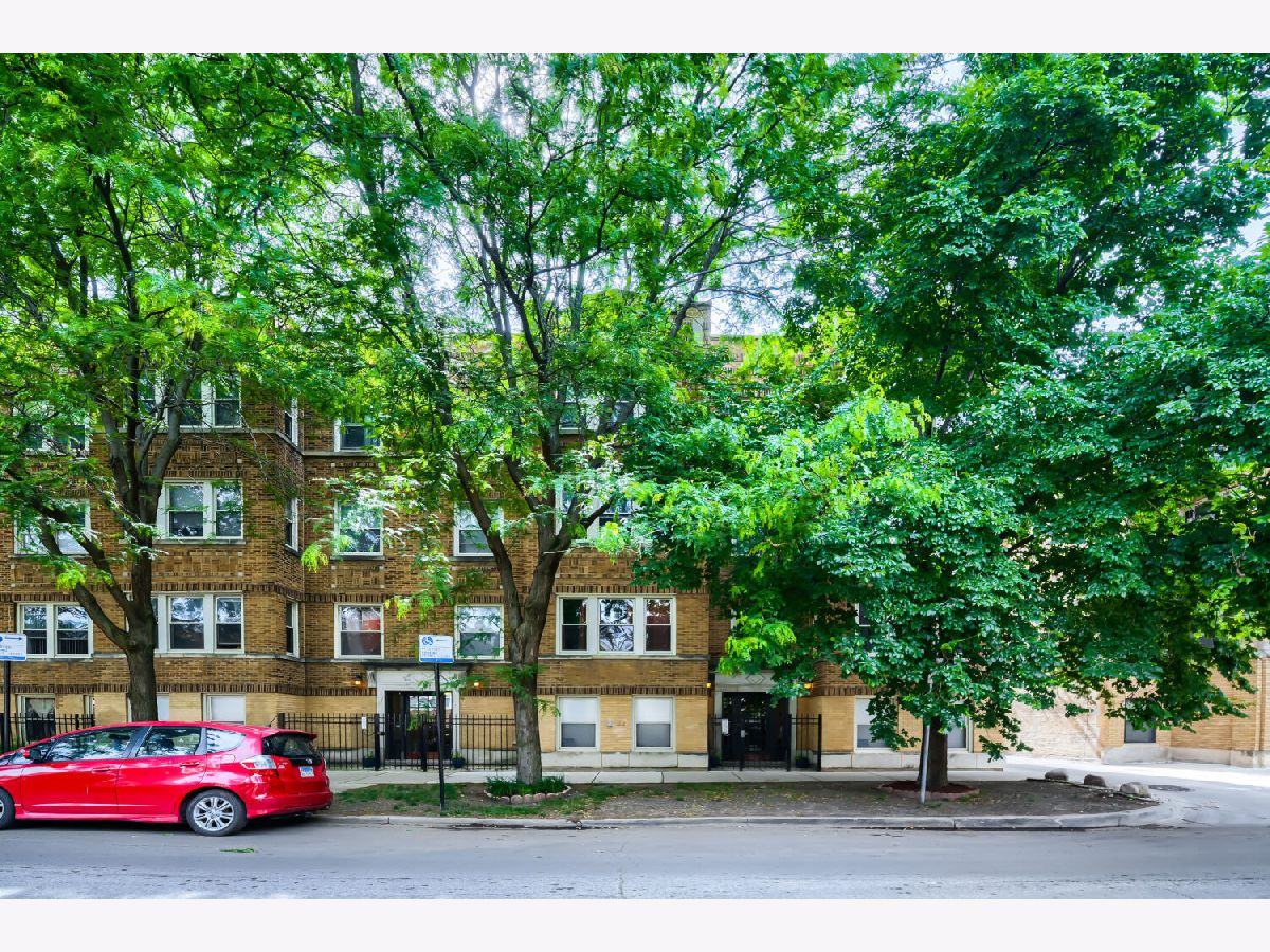  For Sale Chicago Illinois, 4344 Spaulding Avenue