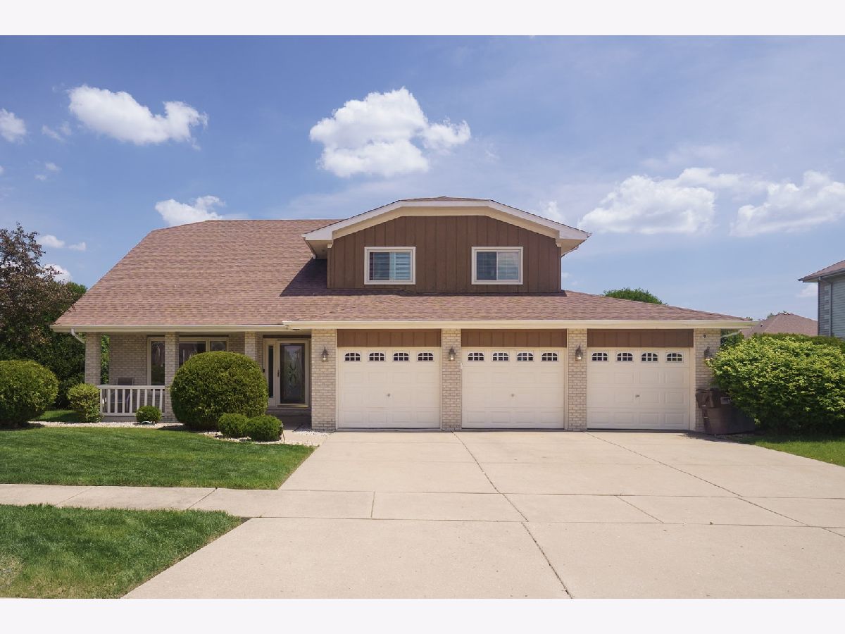  For Sale Richton Park Illinois, 22021 Neptune Lane