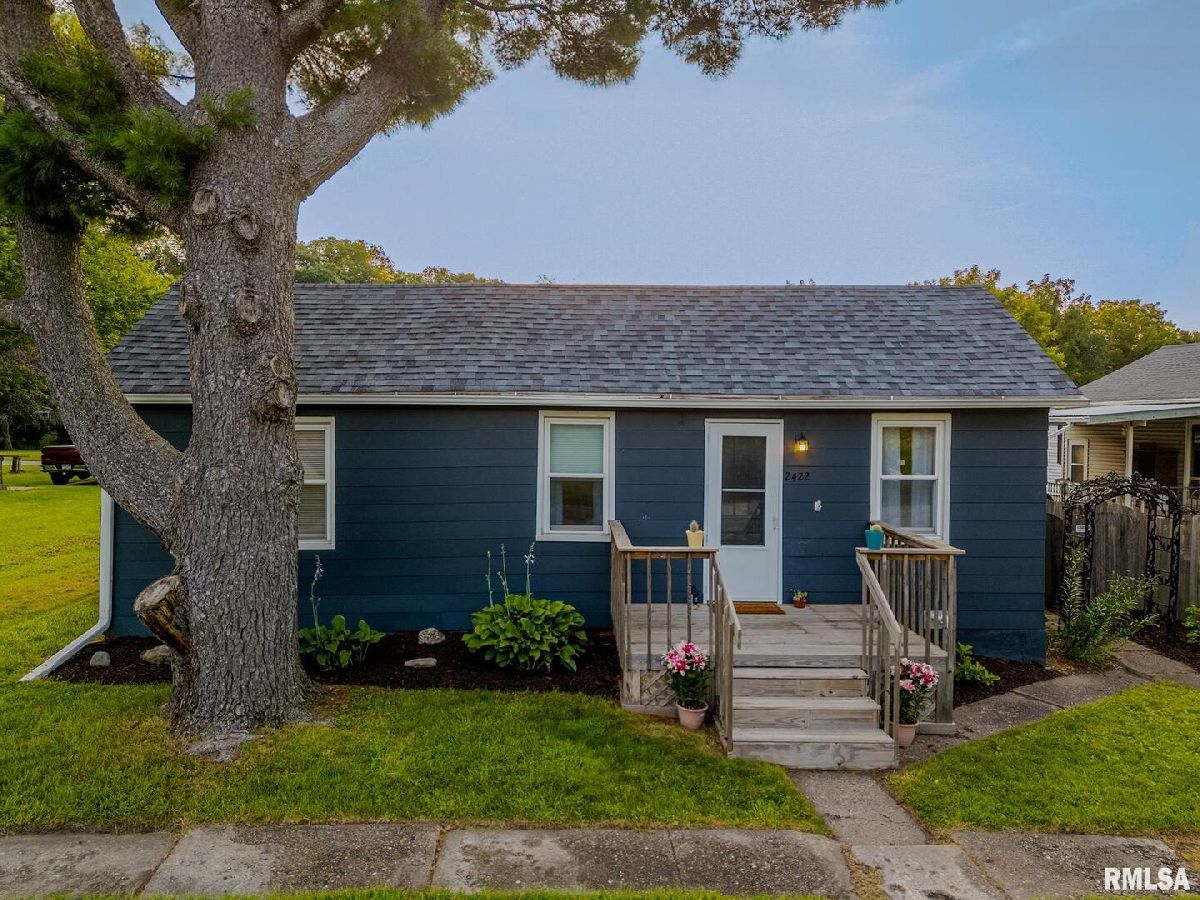  For Sale Coal Valley Illinois, 2422 1st Street
