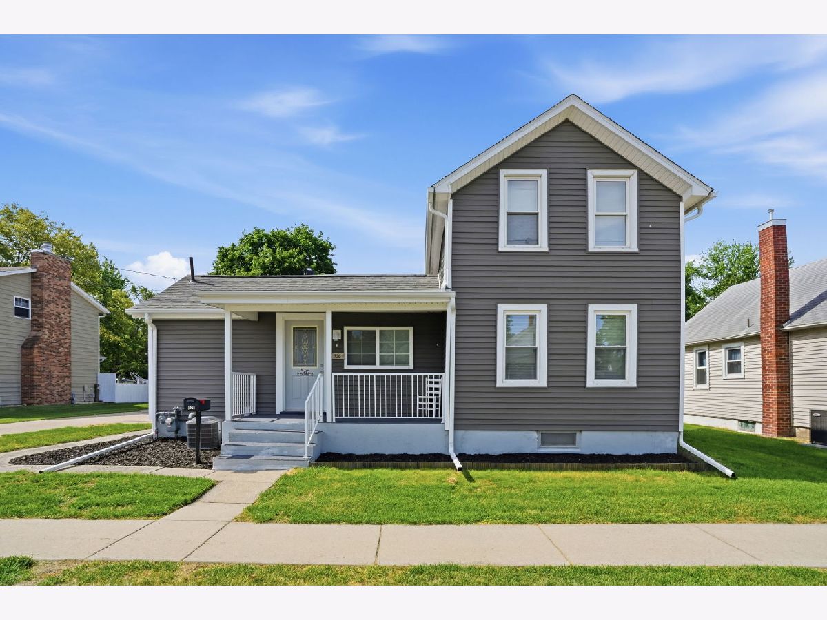  For Sale Geneseo Illinois, 526 Orange Street
