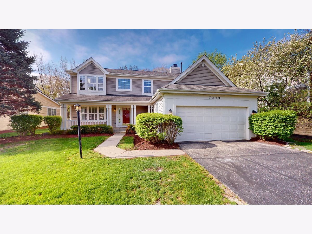  For Sale Gurnee Illinois, 7569 Dada Drive