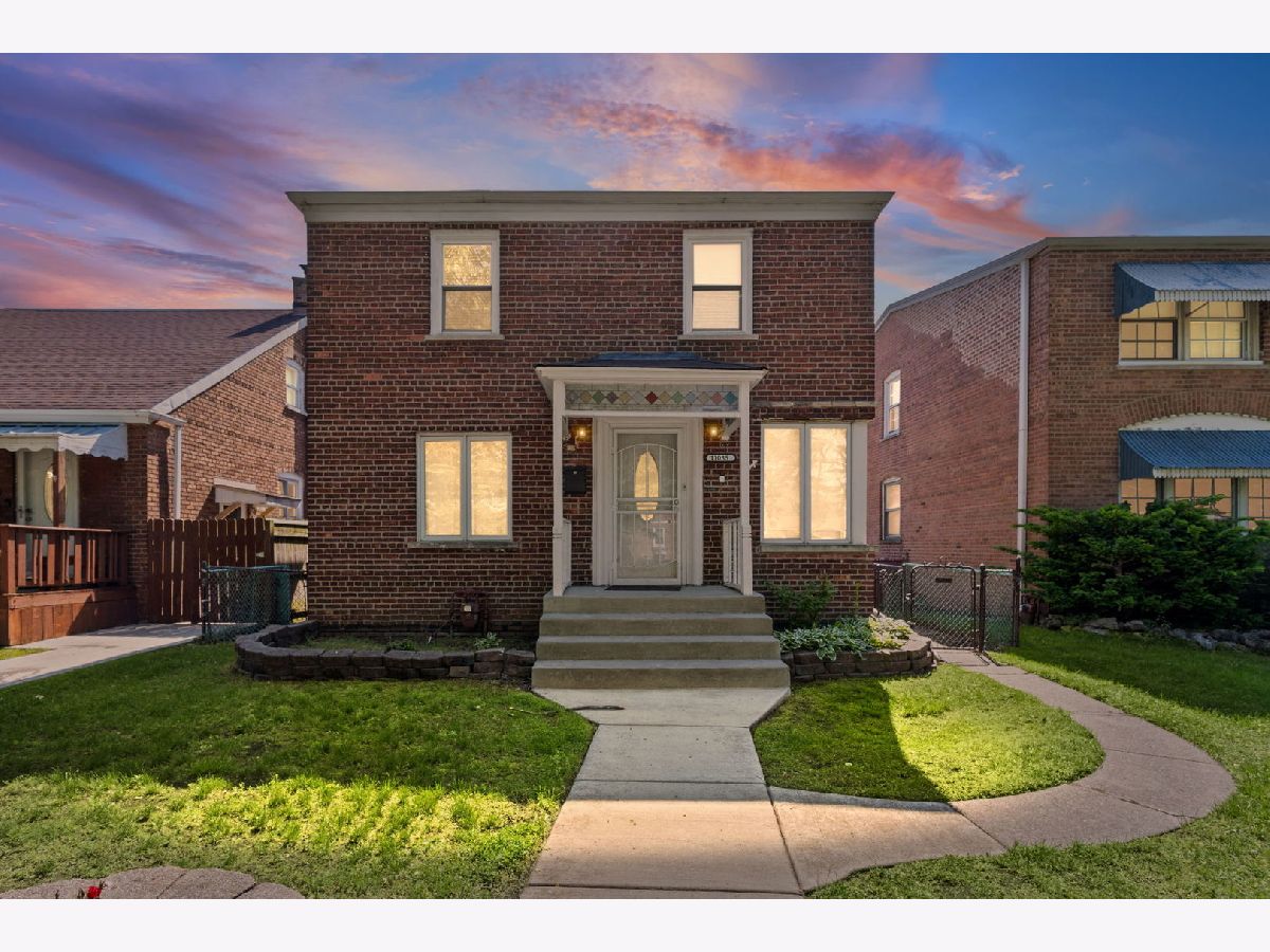 Homes & Condos & Townhomes For Sale Fair Elms Chicago Illinois, 11035 Avenue E