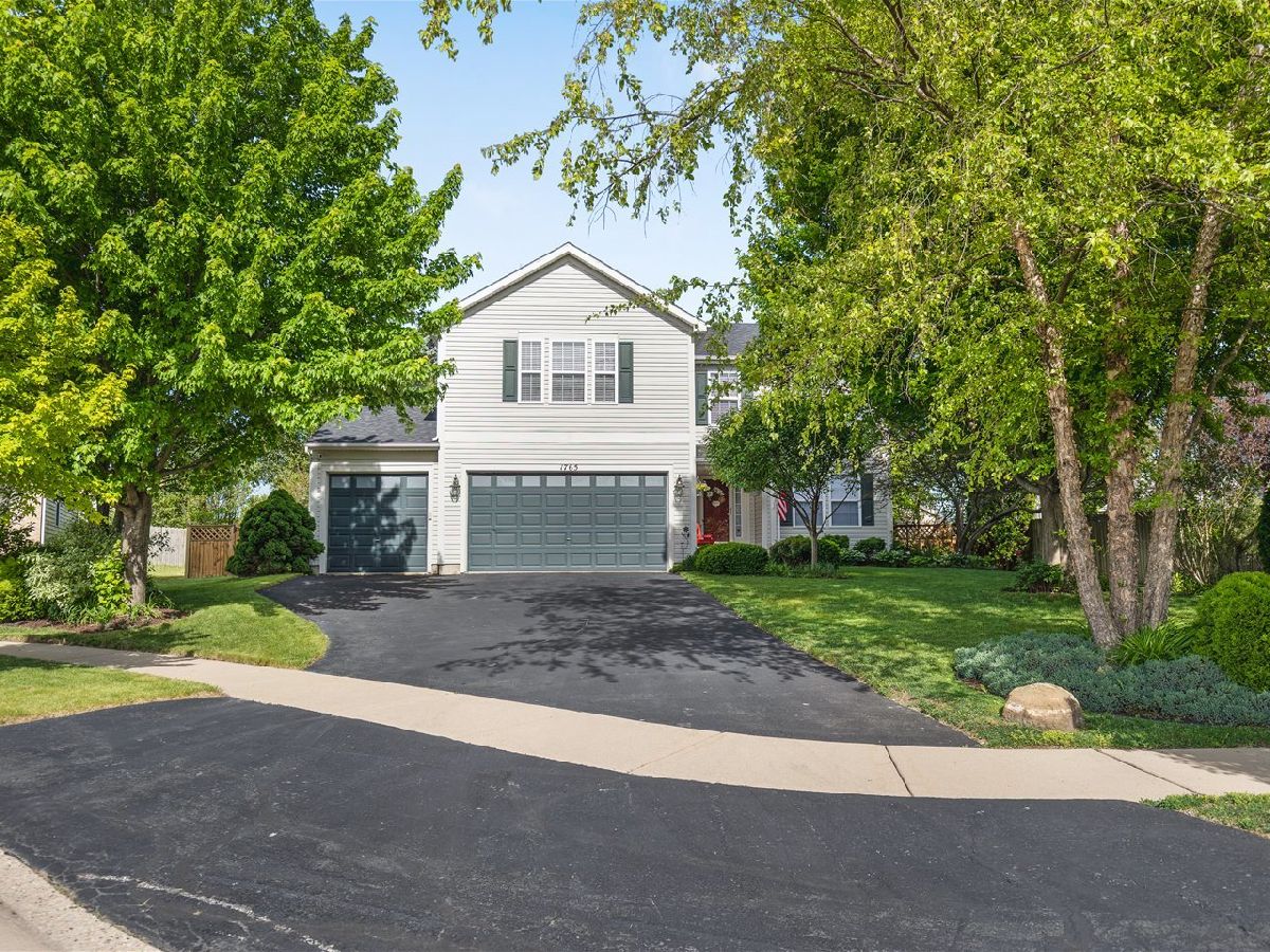  Sold Belvidere Illinois, 1765 Greenfield