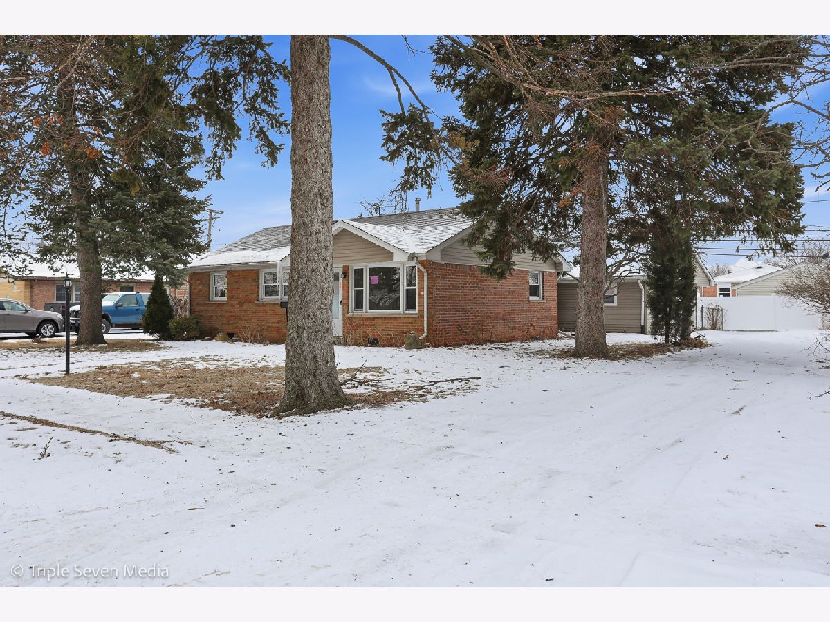  For Rent Chicago Ridge Illinois, 6135 Birmingham