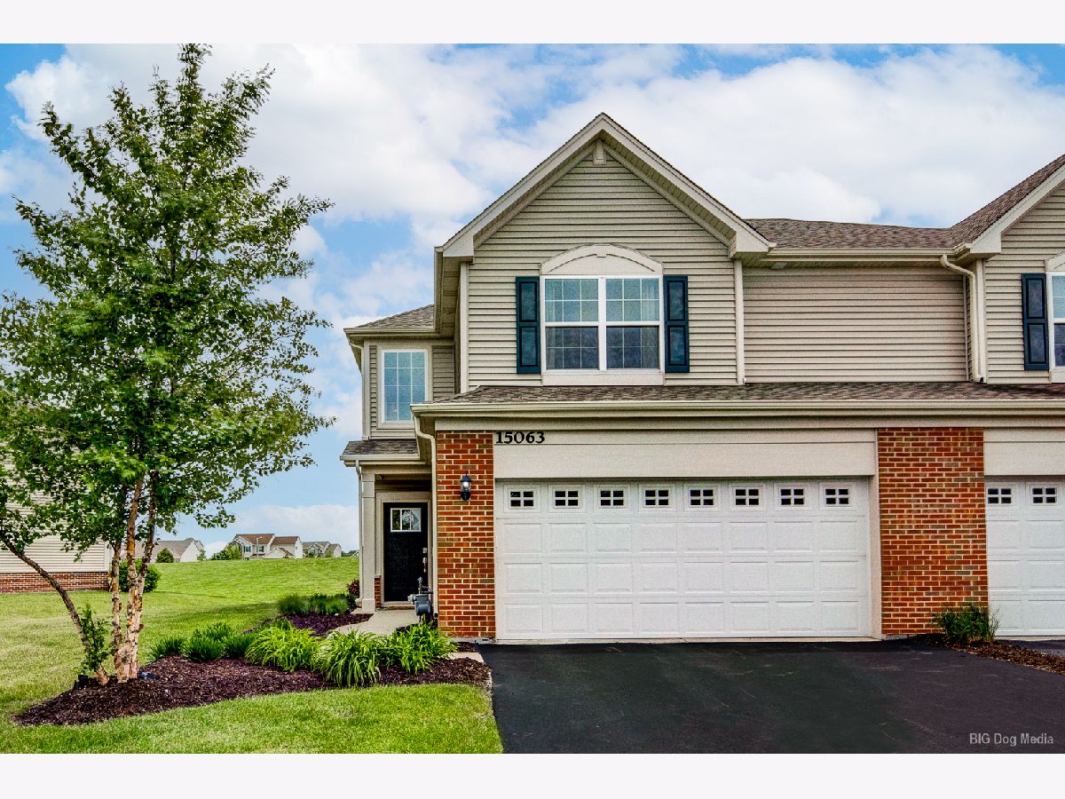  For Sale Manhattan Illinois, 15063 Quincy Circle