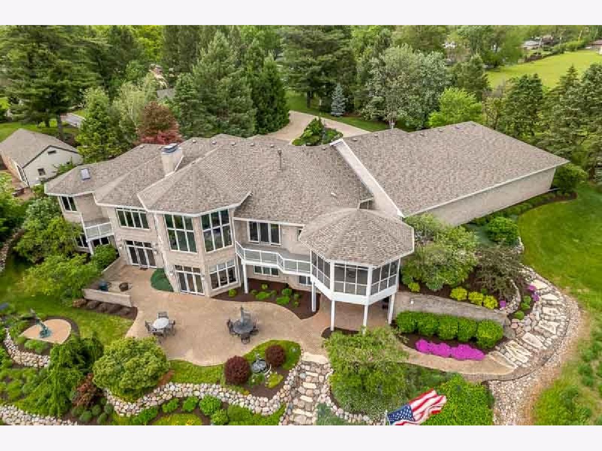  For Sale Machesney Park Illinois, 111 Sycamore Lane