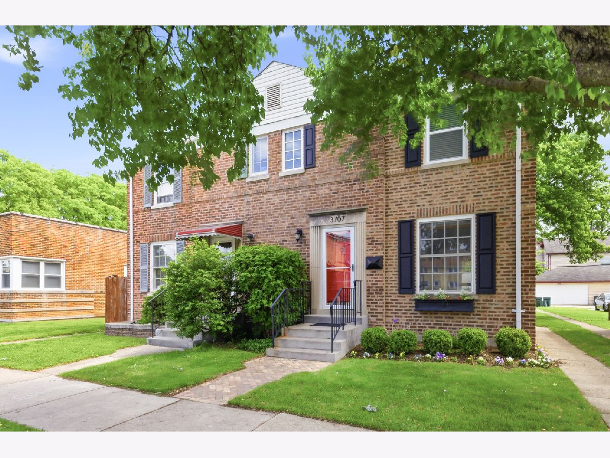  Sold Brookfield Illinois, 3707 Prairie