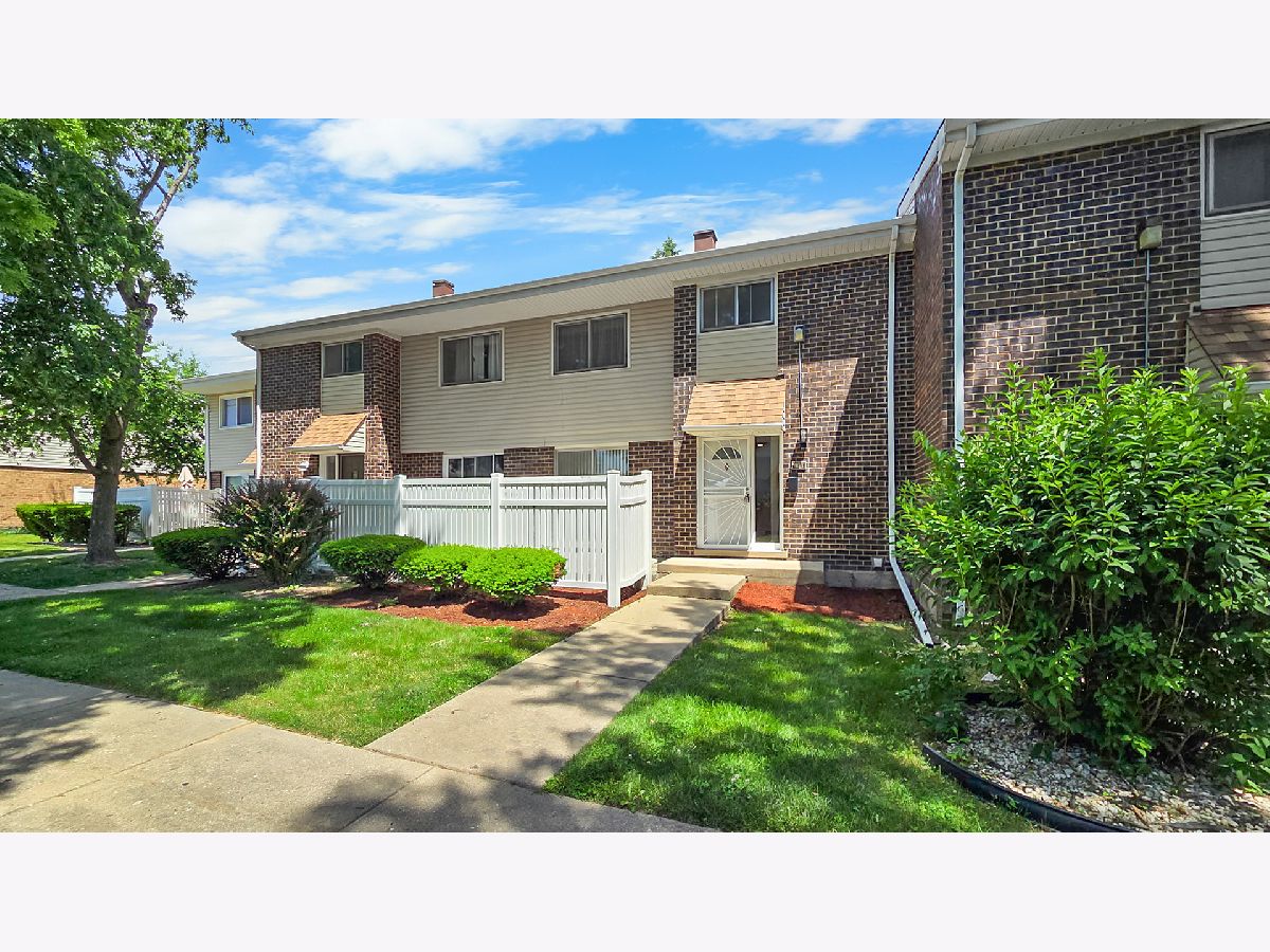  For Sale University Park Illinois, 903 White Oak Lane