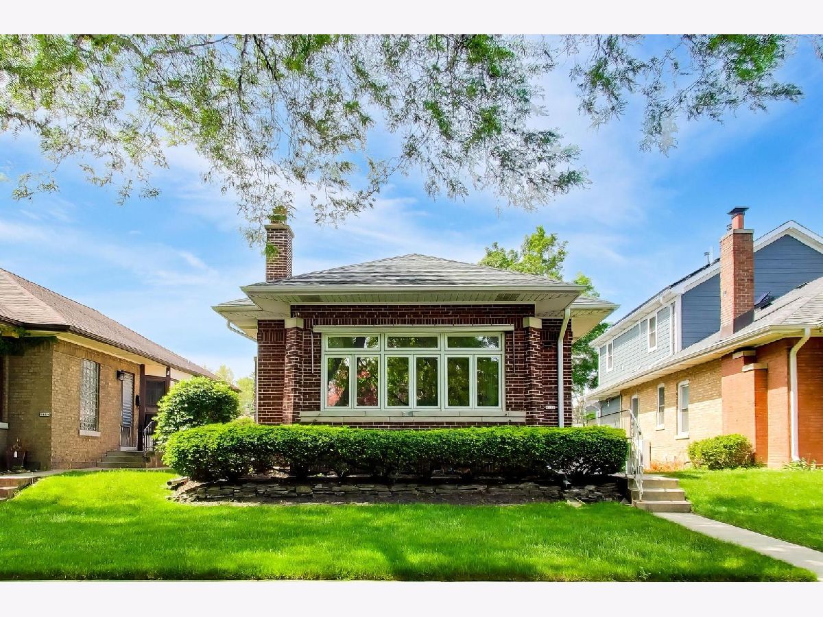  For Sale Chicago Illinois, 6122 Newburg Avenue
