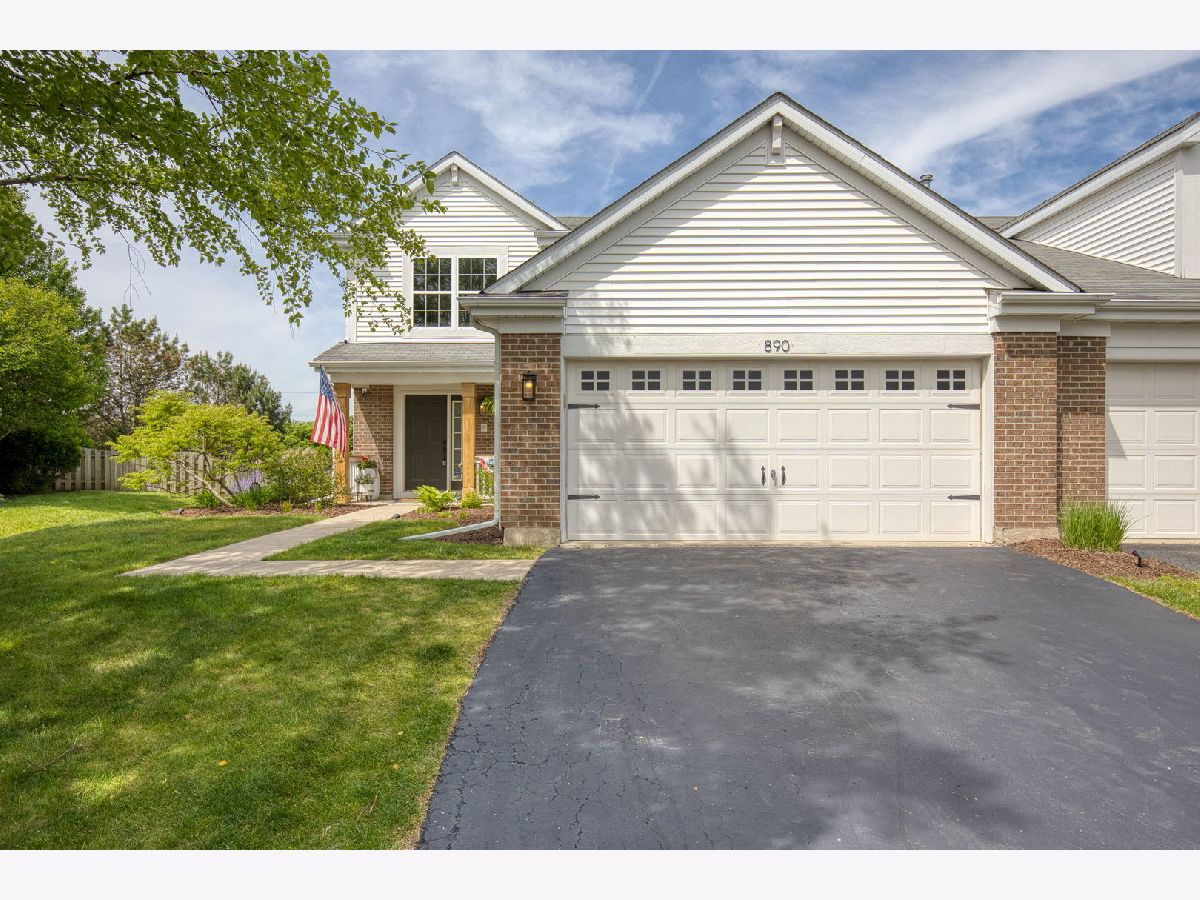  For Sale Volo Illinois, 890 Richard Brown Boulevard