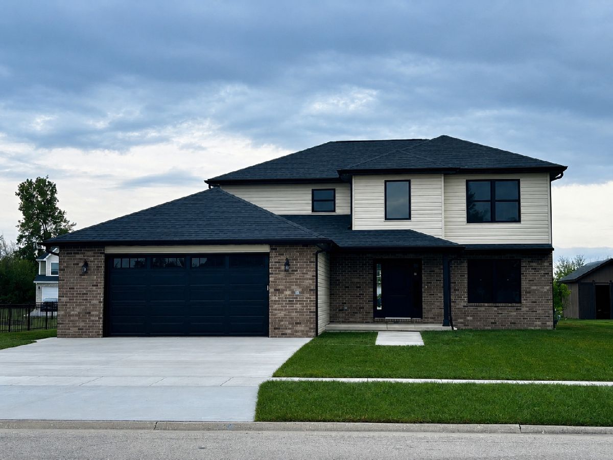  For Sale Coal City Illinois, 903 Springhill Drive