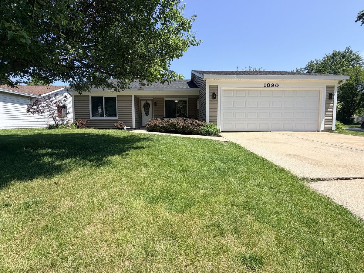  For Sale Bolingbrook Illinois, 1090 Crestwood Lane