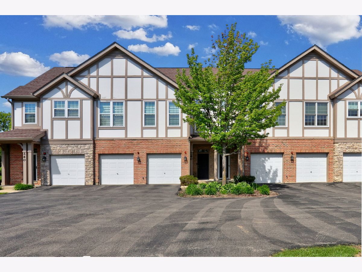  For Rent Lake Zurich Illinois, 210 Rosehall