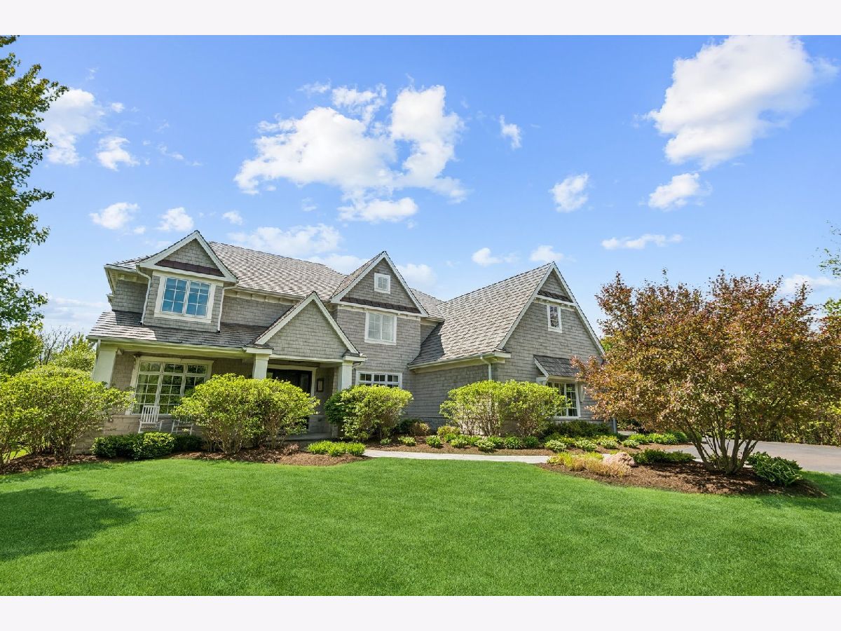 Homes For Sale Tarns Of The Moor Bannockburn Illinois, 28 Aberdeen Court