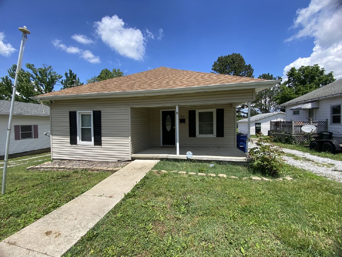  For Sale West Frankfort Illinois, 1211 Elm Street