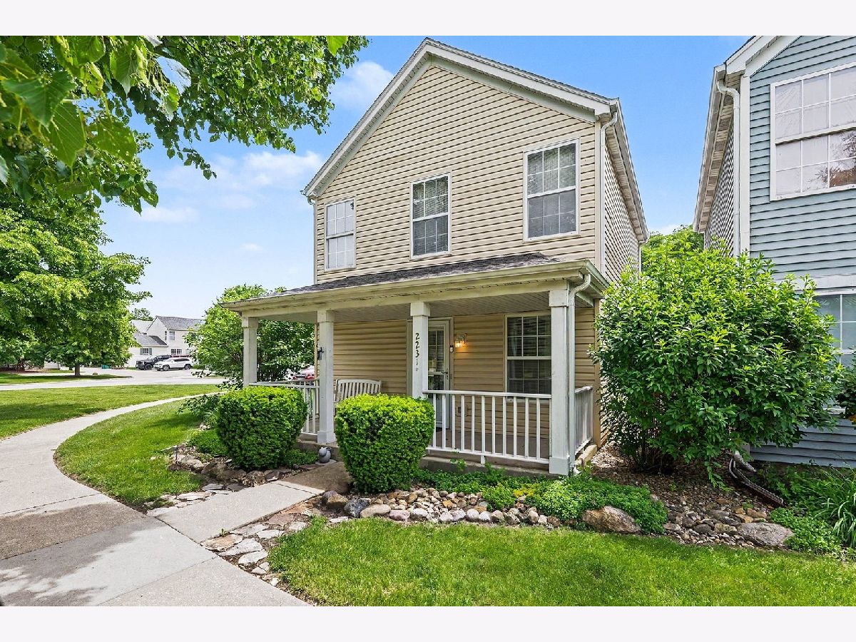 Homes & Townhomes For Sale Riverside Townes Plainfield Illinois, 2231 Dalewood Court