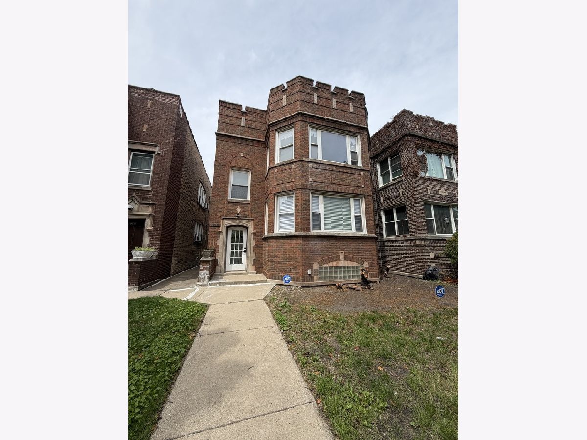  For Rent Chicago Illinois, 8040 Rhodes