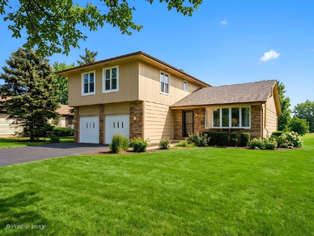  For Rent Bartlett Illinois, 887 Braintree